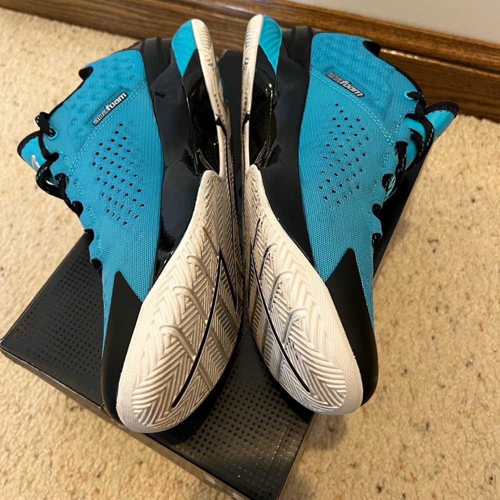 Under Armour Curry 1 Low Size 11 North Carolina Panther Blue - Picture 3 of 6